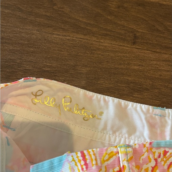 THREE Pairs of Size 00 Lilly Pulitzer Shorts - Picture 8 of 15